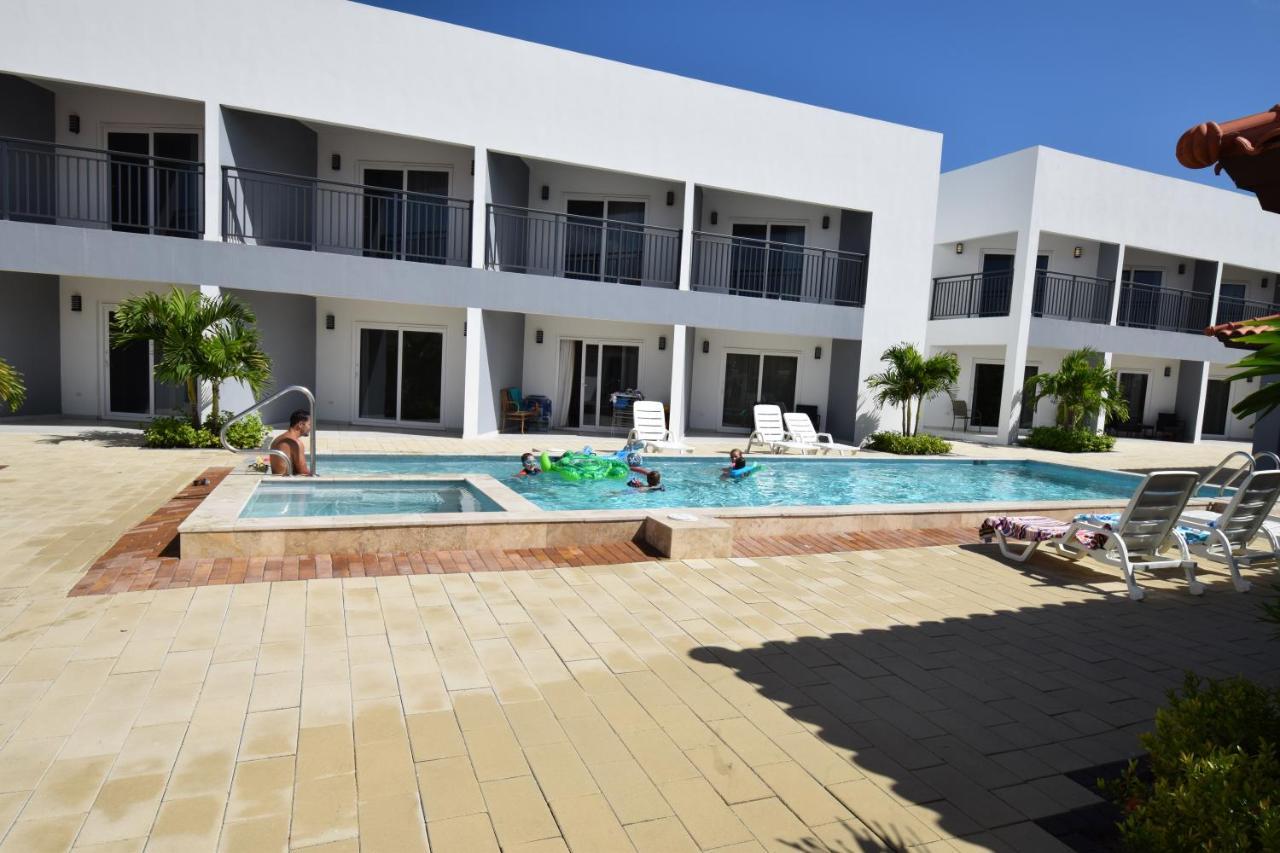Arena Condos Aruba - Few Steps From Eagle Beach! Palm Beach Eksteriør billede