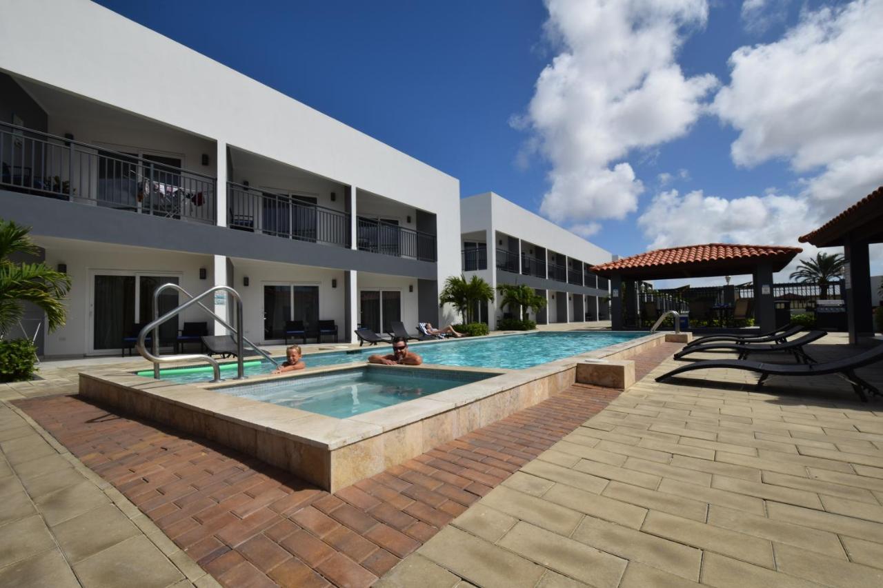 Arena Condos Aruba - Few Steps From Eagle Beach! Palm Beach Eksteriør billede