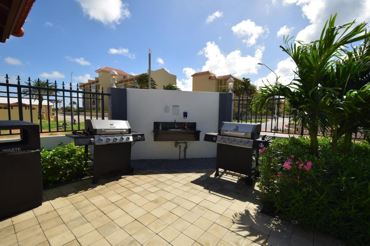 Arena Condos Aruba - Few Steps From Eagle Beach! Palm Beach Eksteriør billede