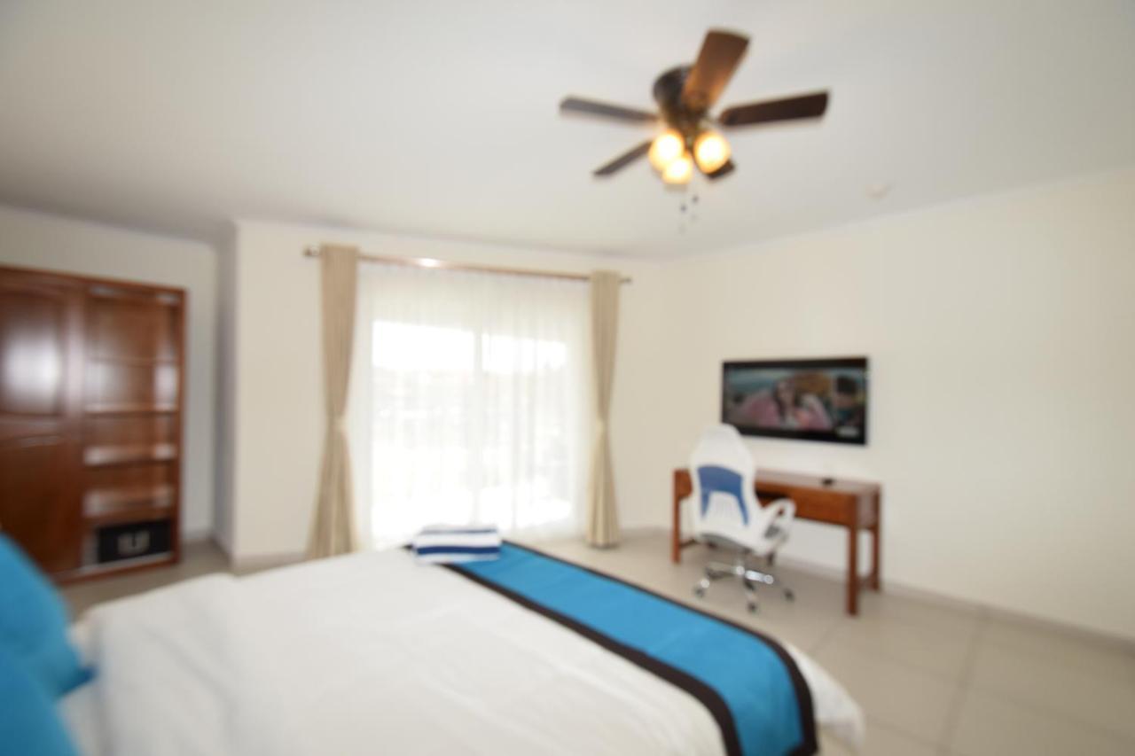 Arena Condos Aruba - Few Steps From Eagle Beach! Palm Beach Eksteriør billede