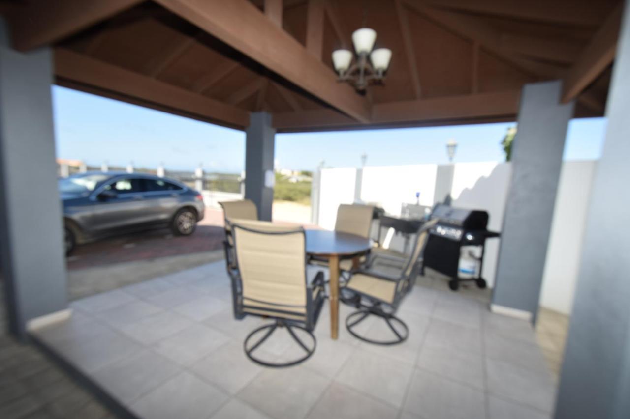 Arena Condos Aruba - Few Steps From Eagle Beach! Palm Beach Eksteriør billede